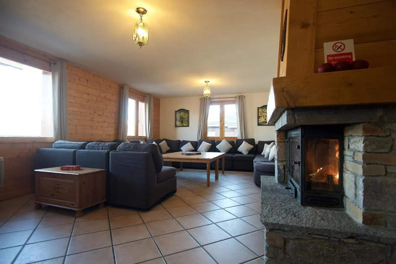 Chalet Anniek Is In The Beautiful Village Of Montalbert La Plagne 0*,  Fransa
