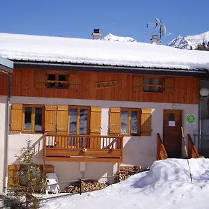 Les Gentianes Chalet